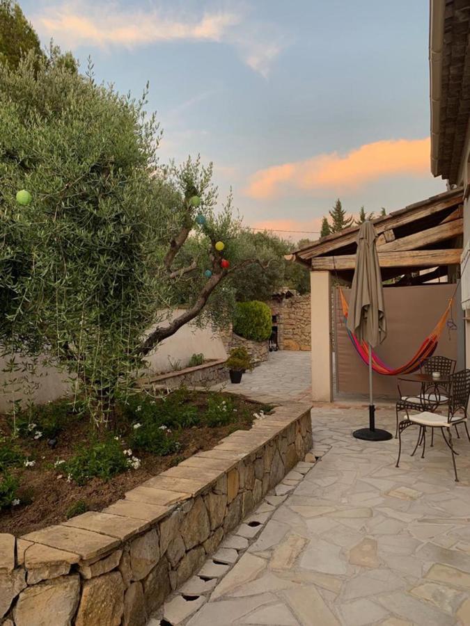 Flayosc Le Clos En Provence المظهر الخارجي الصورة